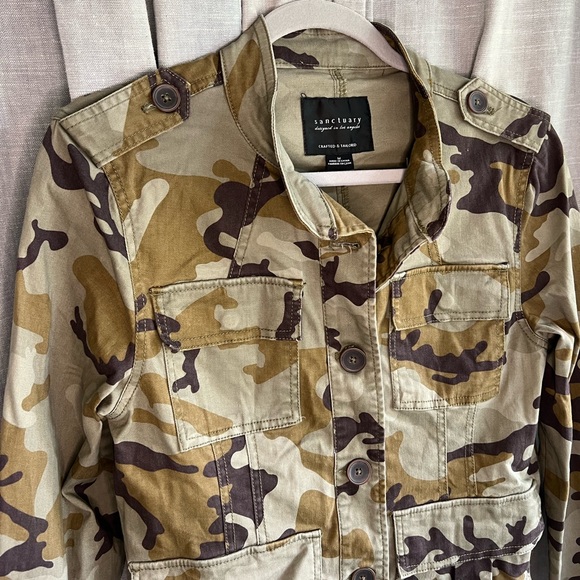EUC Sanctuary Utility Camo Jacket - Md‎ - Picture 2 of 8